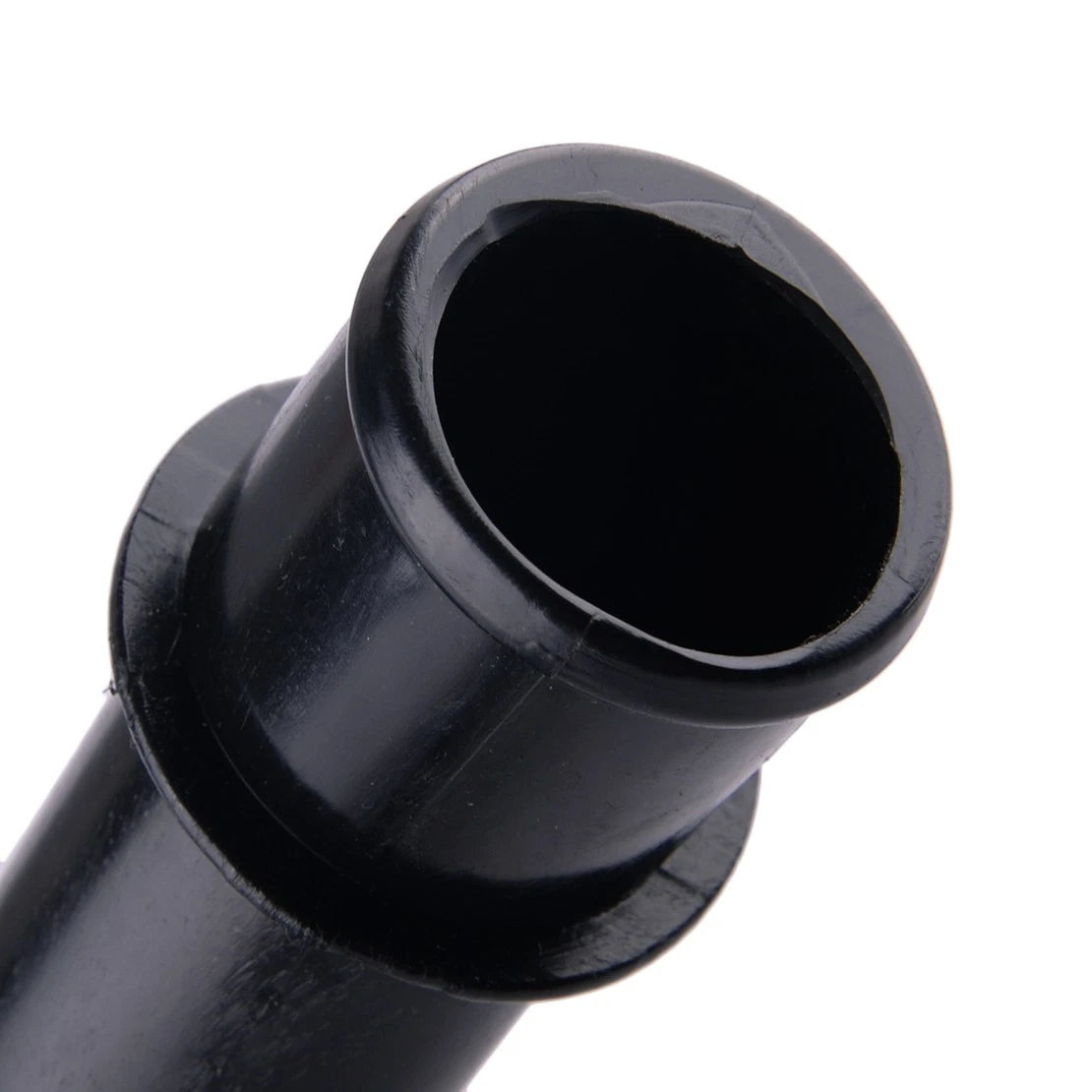 Connecting Pipe Radiator for Chevrolet Optra Suzuki Forenza (2004-2008)