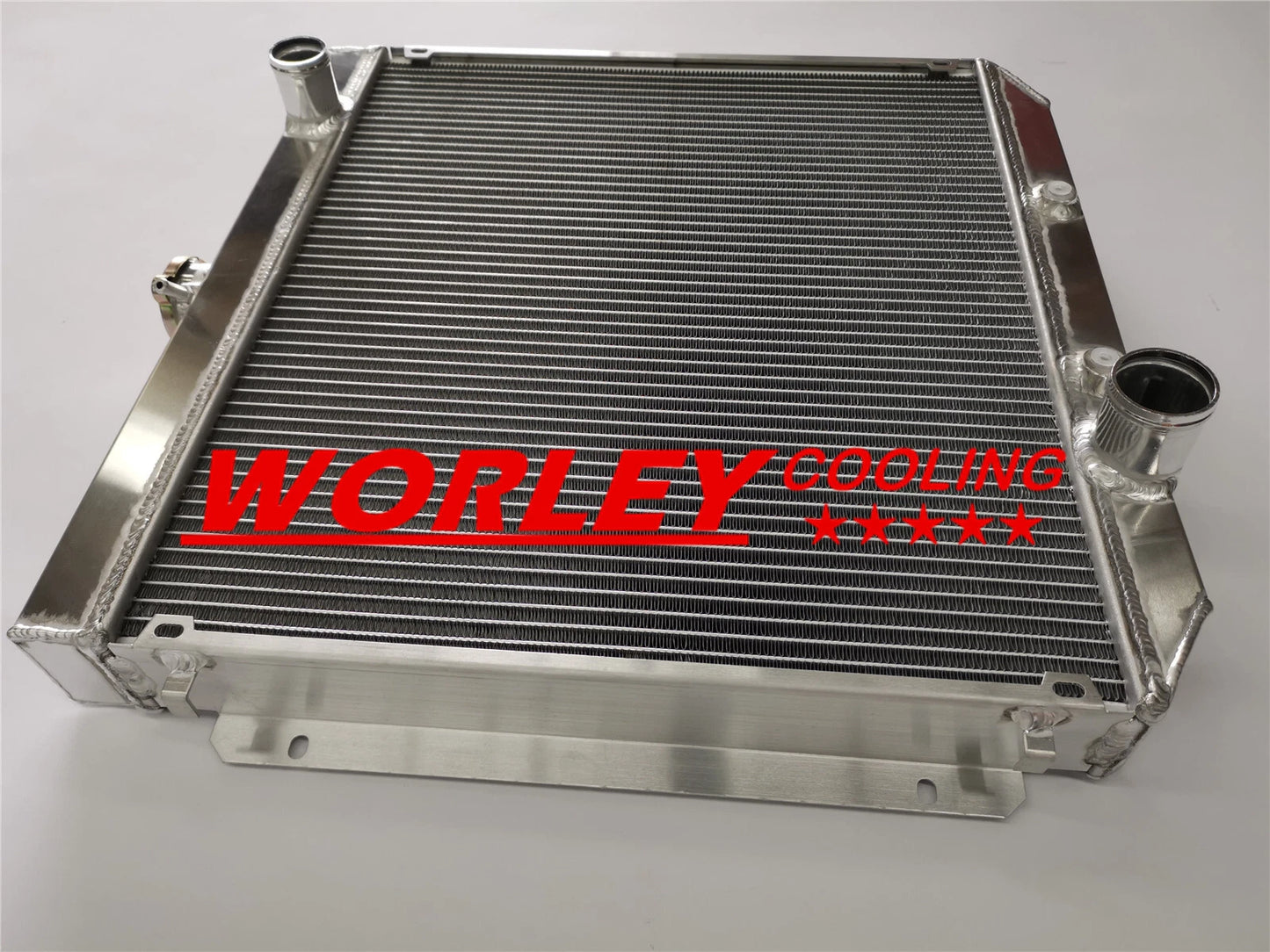 VIC-3 Core Aluminum Radiator for Ford XY XW 302 GS GT 351 Cleveland (1966-1972)