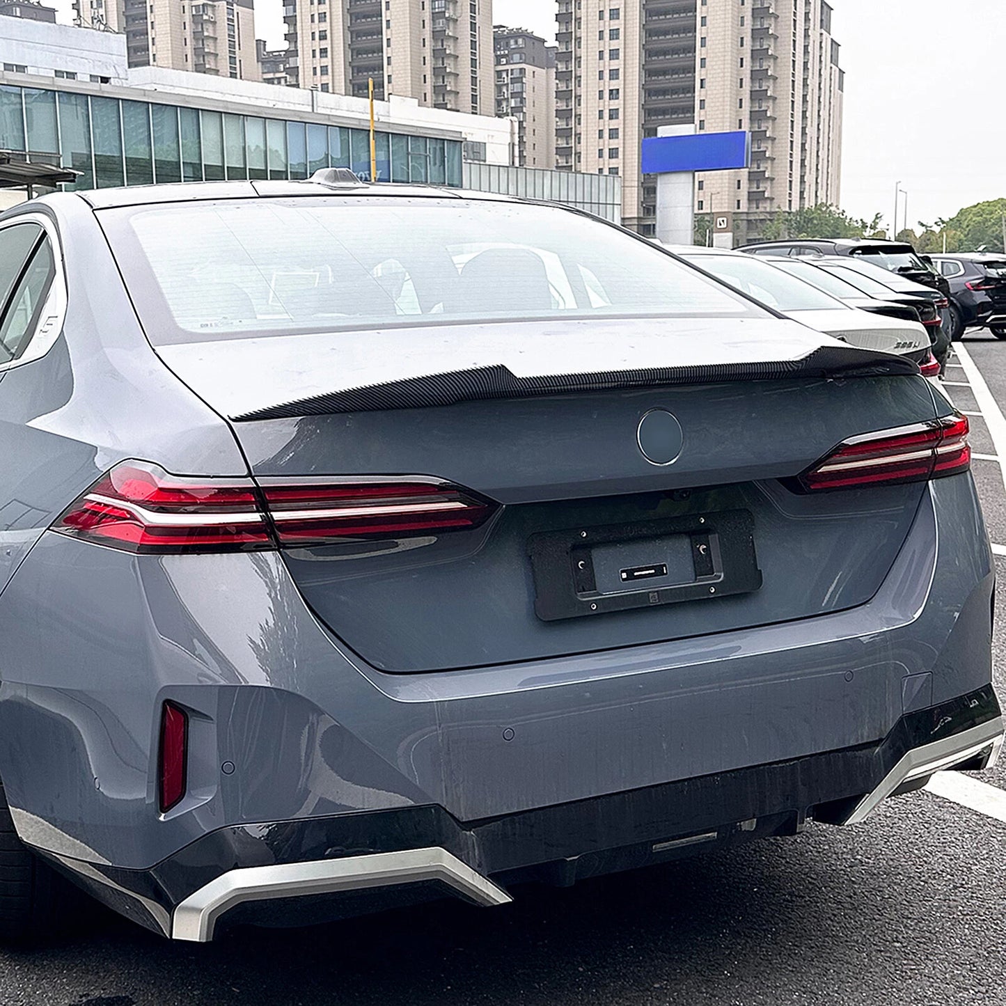 Carbon Fiber Look Rear Boot Spoiler Lip for BMW 5 Series I5 G60 (2024)