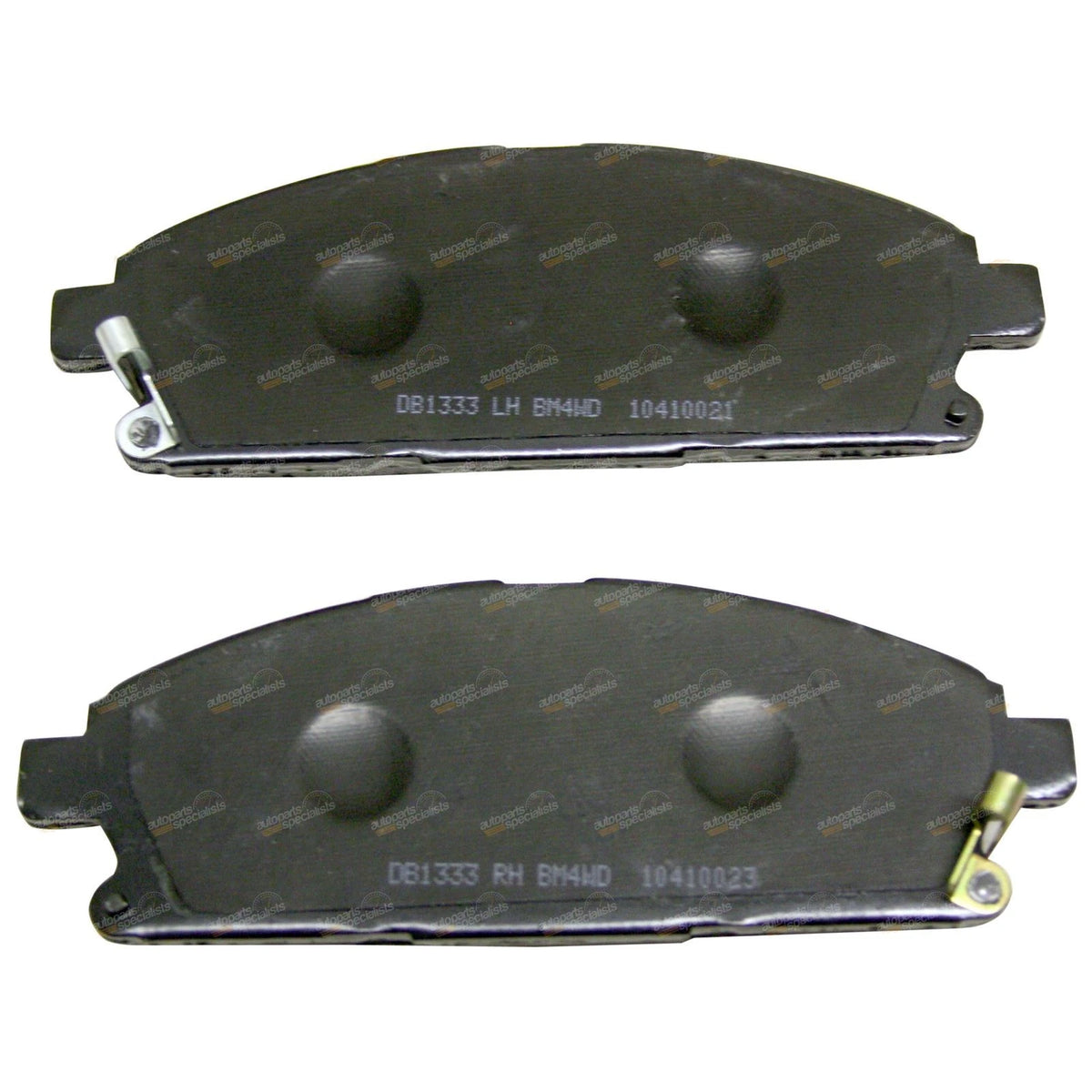 4WD Front Disc Brake Pad Set for Nissan Pathfinder R50 (1995-2005)