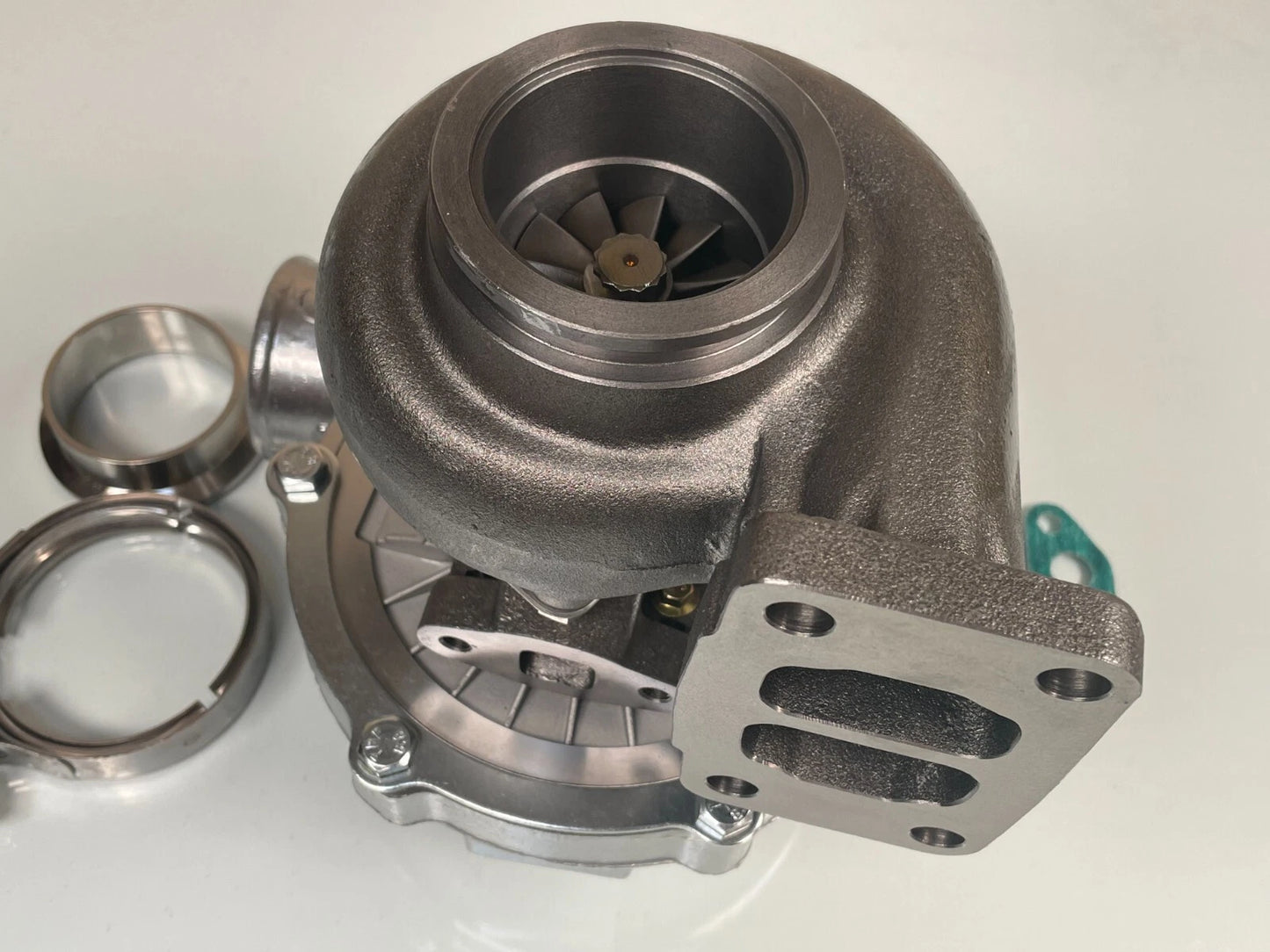 2 x T70 GT35 2.5" V-Band Turbo Charger