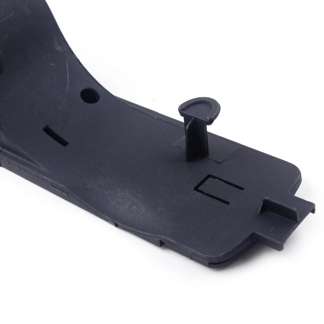Fuel Tank Cap Hinge Cover Bracket for Ford Focus MK2 (2005-2011)