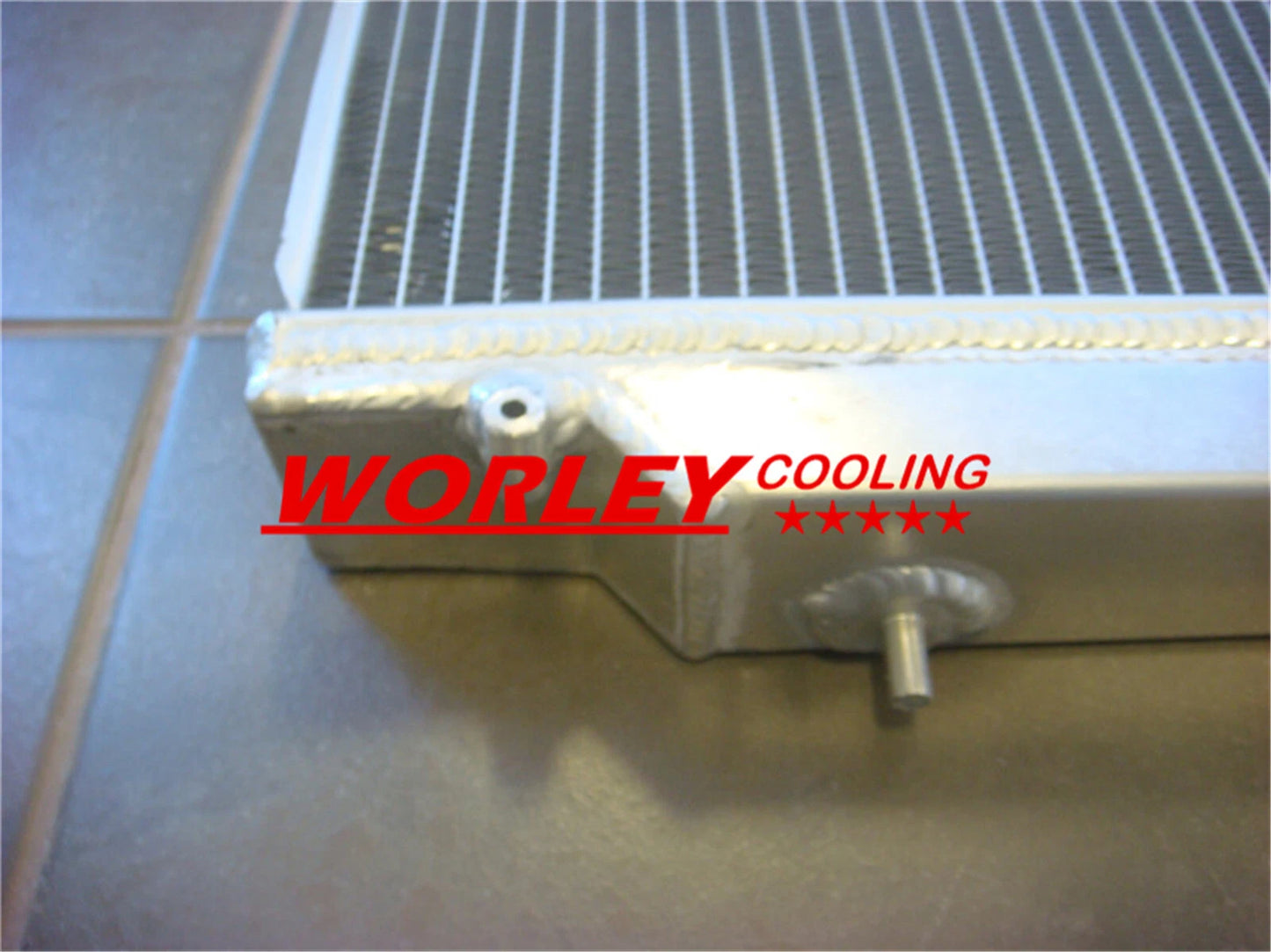 3 Row Aluminum Radiator + Fans for Nissan Patrol Y61 4.5L (1997 - Present)