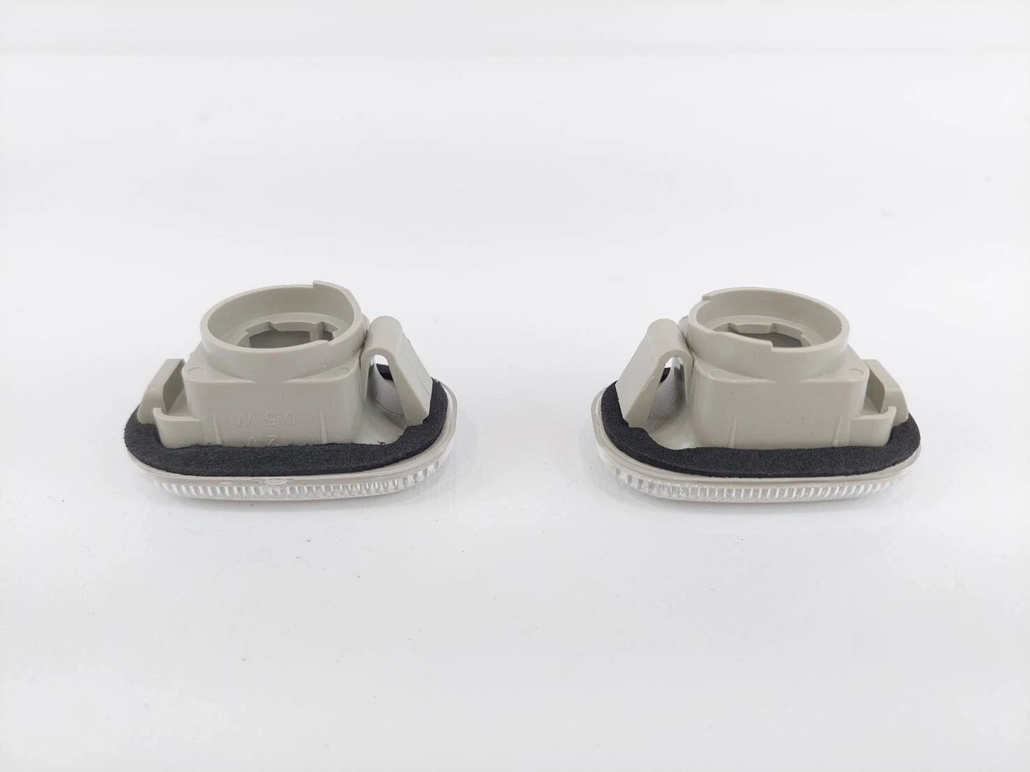 Clear Turing Signal Light for Toyota Corolla (2002-2007), RAV4 (2001-2005), Camry (2002-2006)