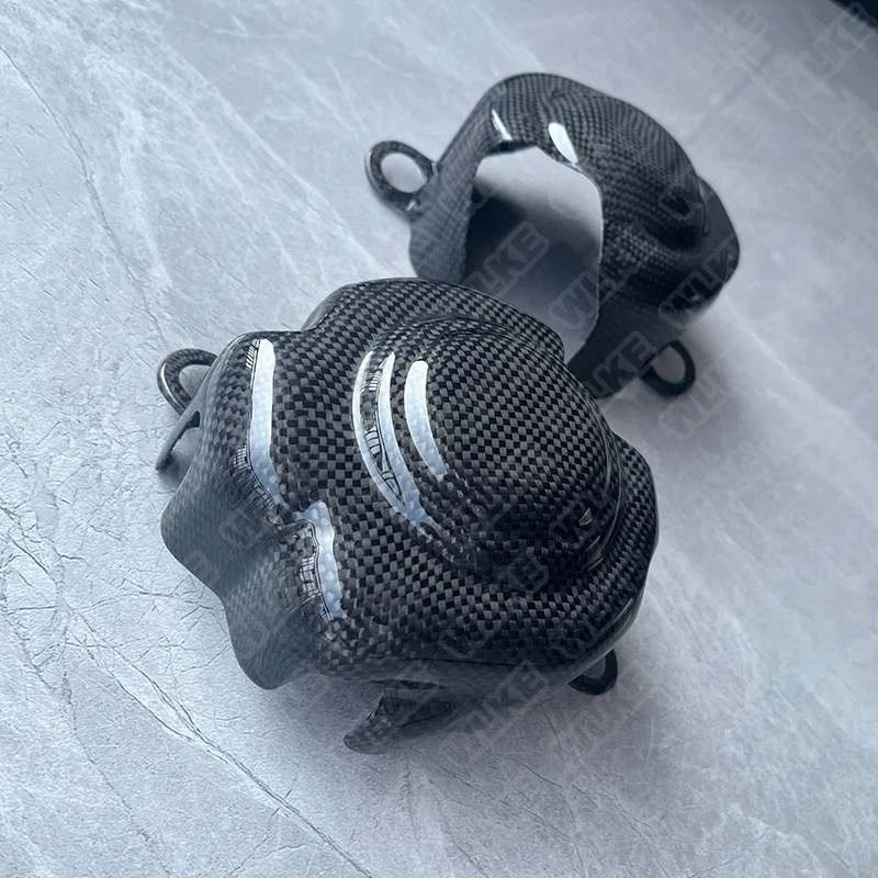 Full Carbon Engine Fuel Pump Sound Covers for Ferrari 458 Italia Spider 2010-15