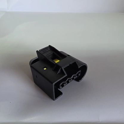 4 Pins Ignition Coil Plug for Porsche & BMW Water Pump