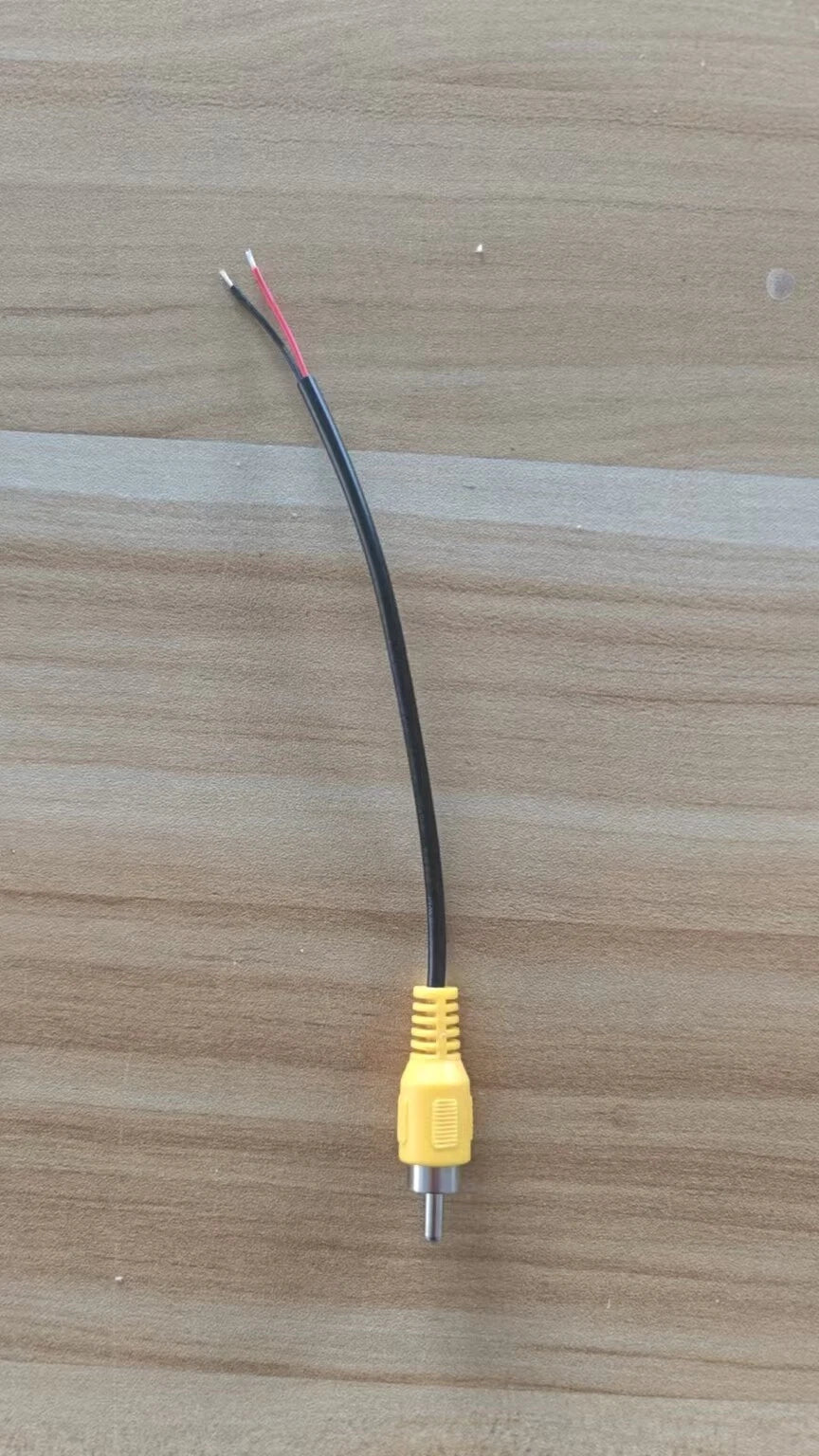 USB to CVBS Video Output for Rear Entertainment Headrest Screen