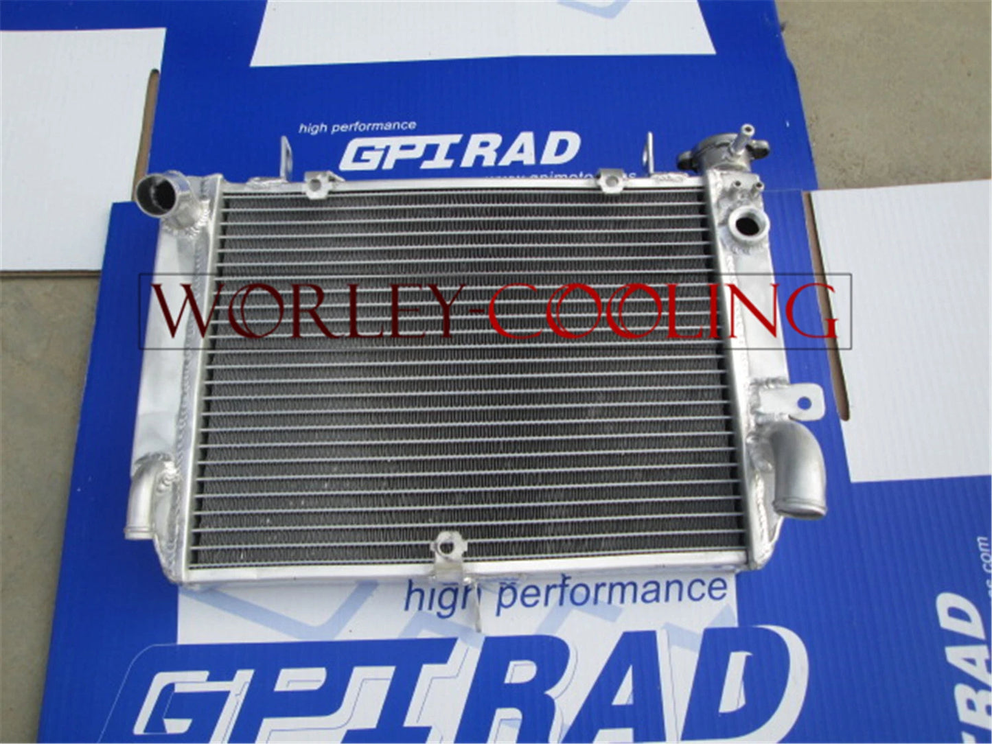 Aluminum Radiator for Yamaha YZF-R6 (1999-2002)
