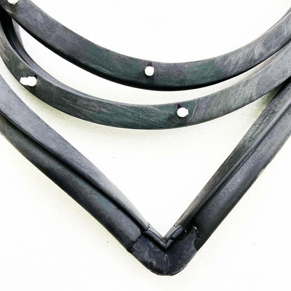 Door Rubber Seal Rear Left Fits Toyota Corolla KE30 KE55 TE31 4D SED 1974-79 D06
