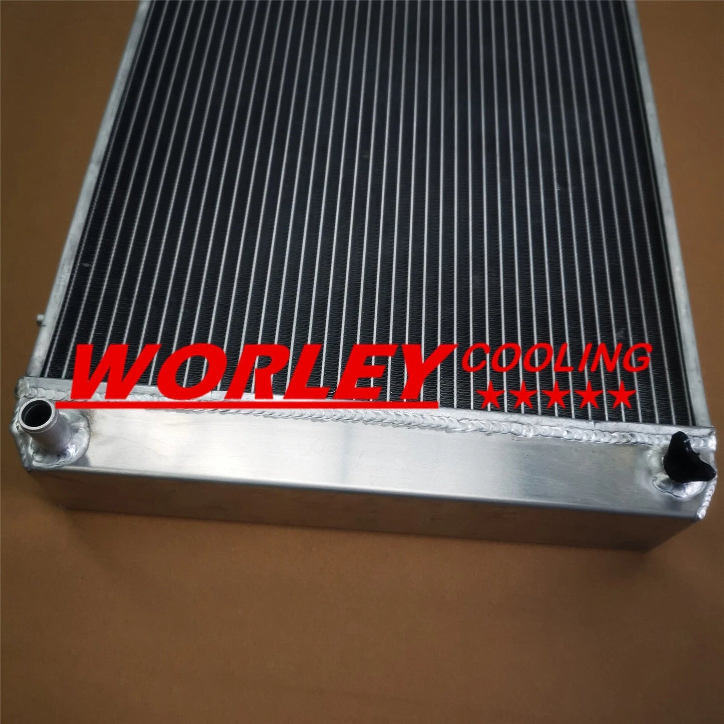 62mm Aluminum Radiator for Triumph TR7 2.0L (1980-1981)