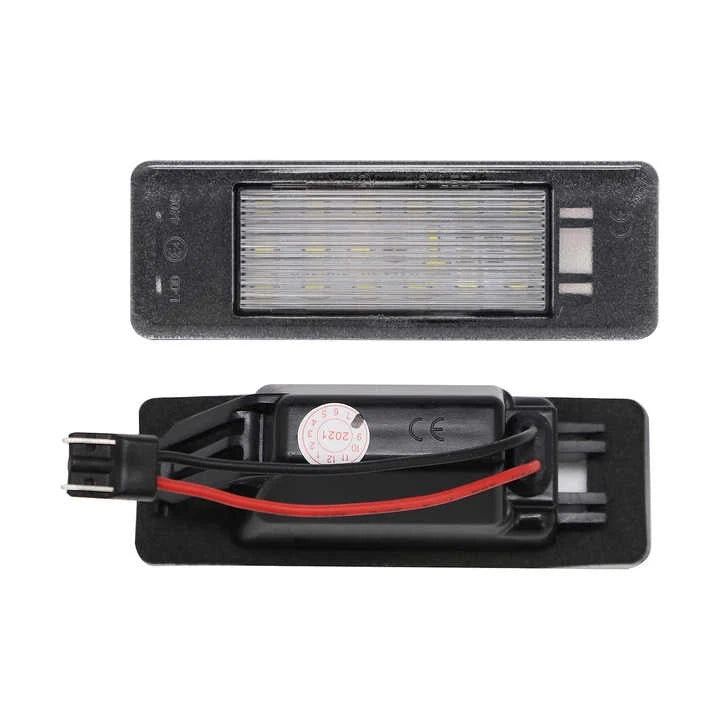 White LED License Plate Light for Infiniti Q50 (2014–2017)