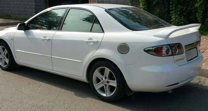 Unpainted ABS Trunk Spoiler Wing for Mazda 6 2003-2008 Sedan with Light