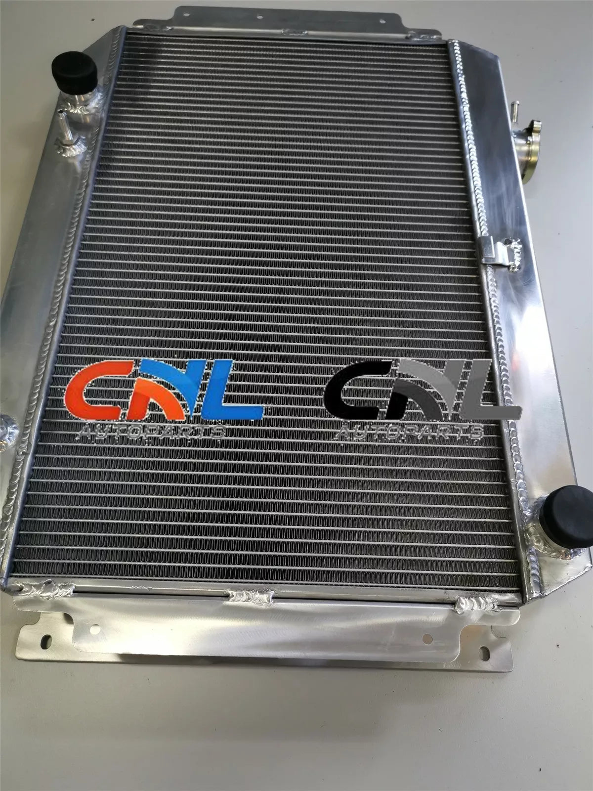3ROW Alloy Radiator for Holden HQ HJ HX HZ 253 308 V8 Torana LH LX (1971-1980)
