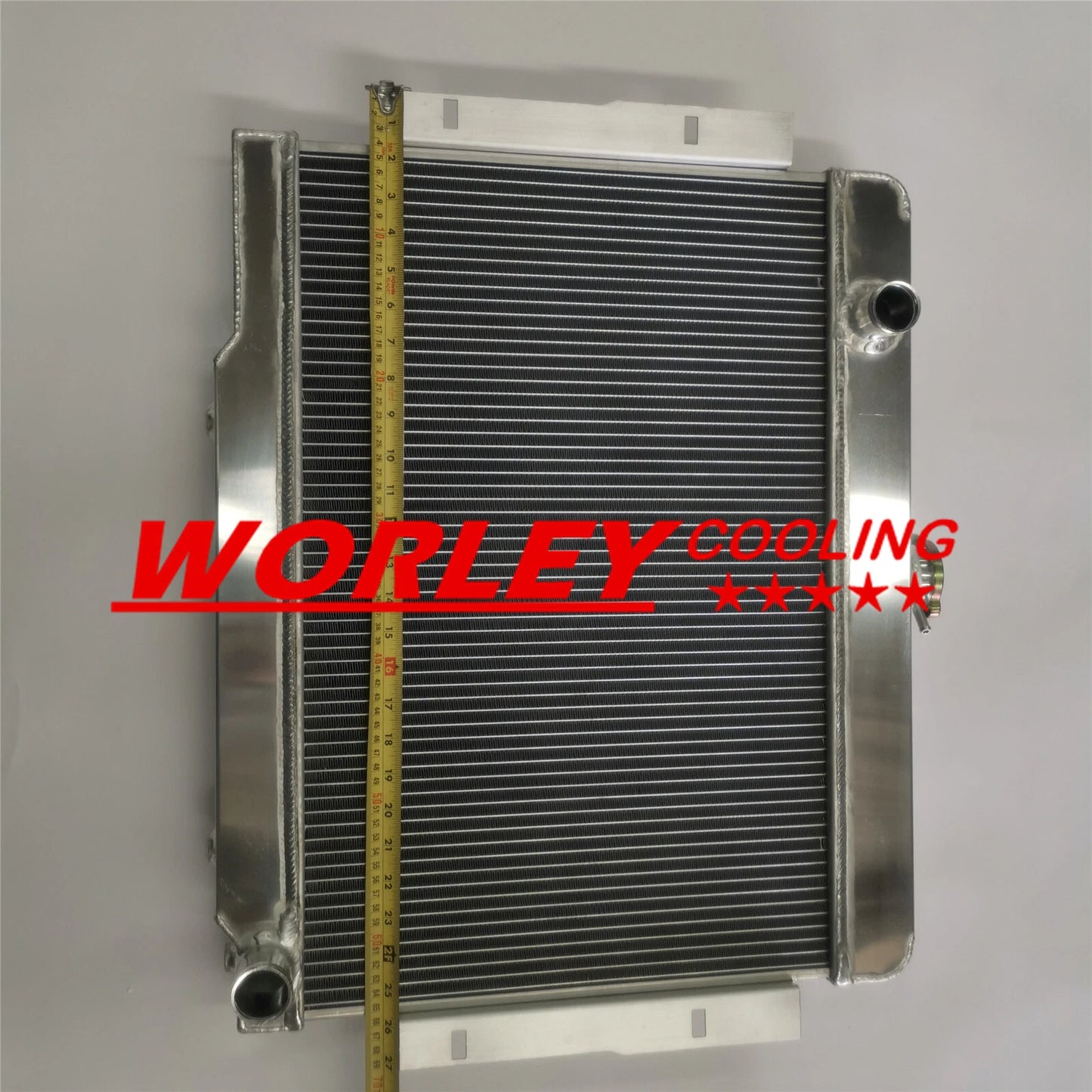 44mm Aluminum Radiator + Fan for 72-86 Jeep CJ5/CJ7 V8 (1972-1986)