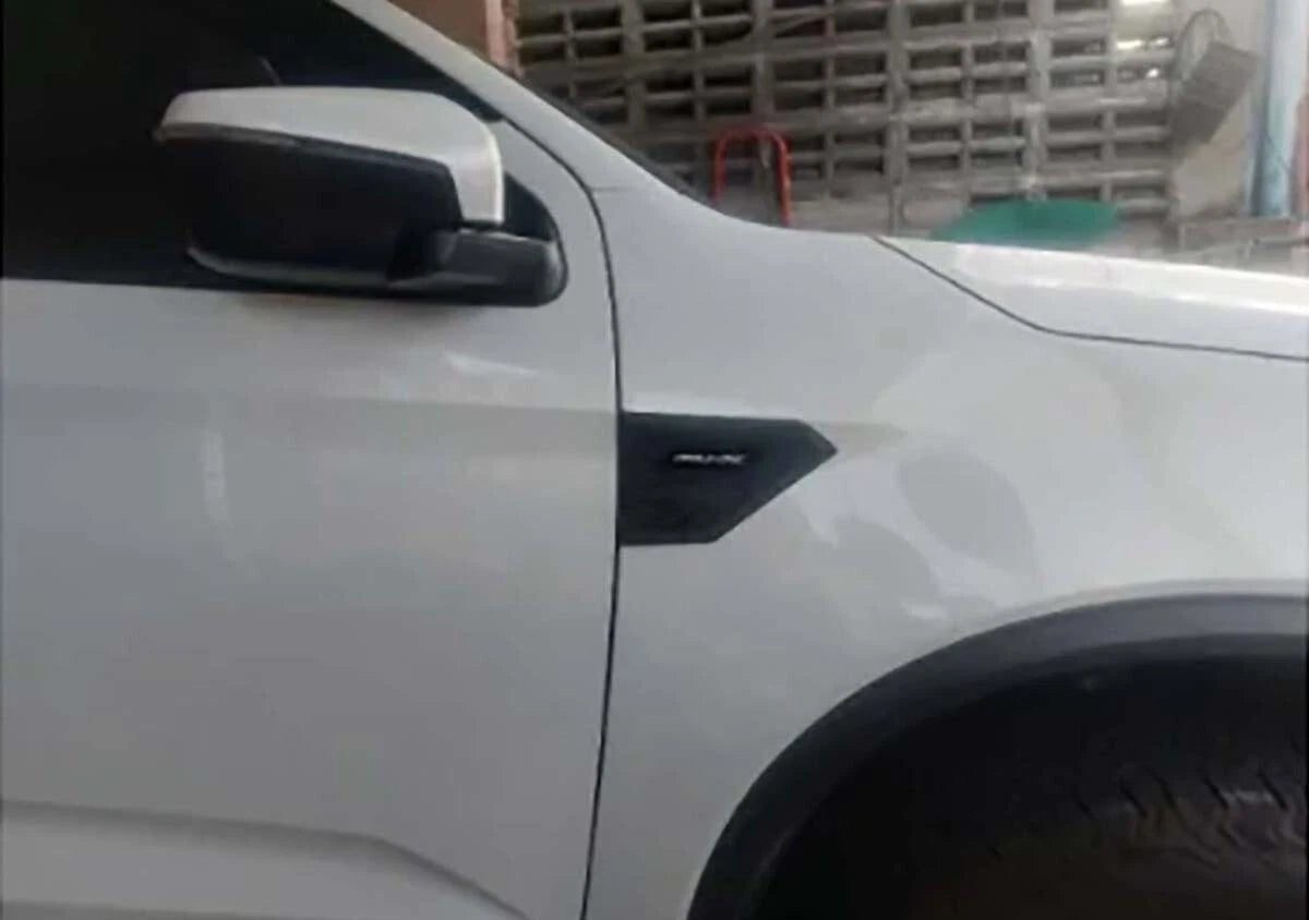 Black Side Door Air Vent Fender Cover for Isuzu MU-X (2021-2024)