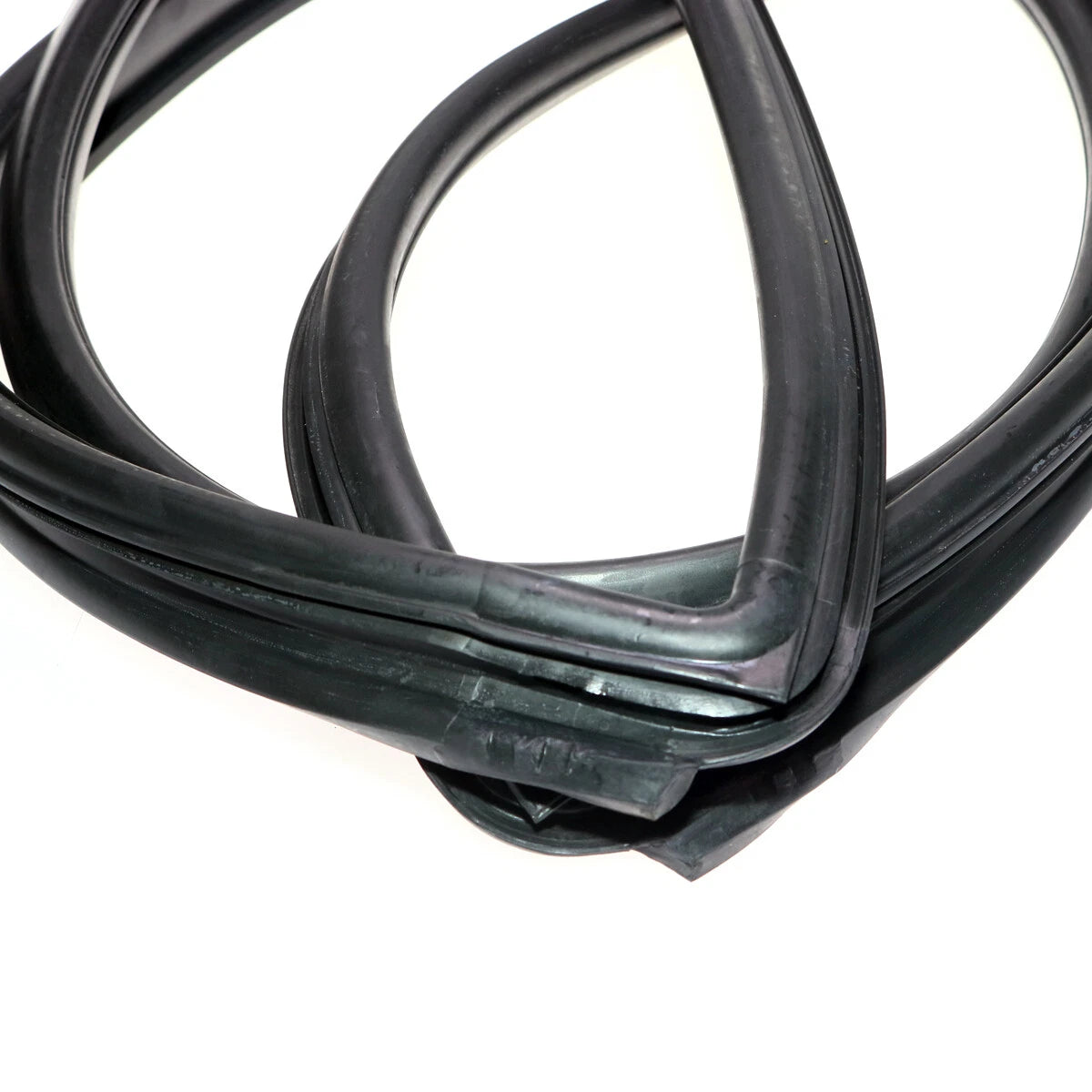 Rear Windshield Rubber for Datsun Sunny/Laurel/Spirit/Tsuru B11