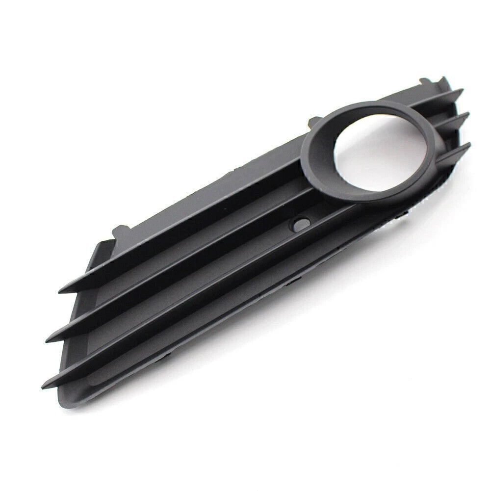 Left Front Bumper Grille Fog Light Hole for Vauxhall Astra (2004-2007)