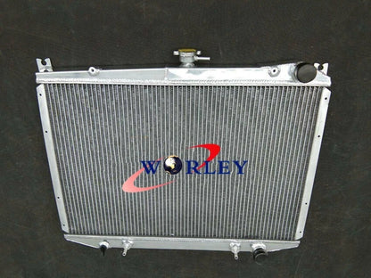 3 Row Radiator for Nissan Navara Pathfinder D21 (1986-1997)