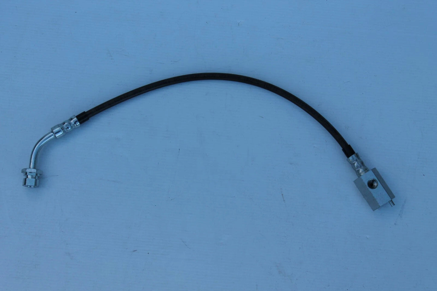 Braided Rear Brake Hose for Holden VZ Crewman 2WD (2005-2006)