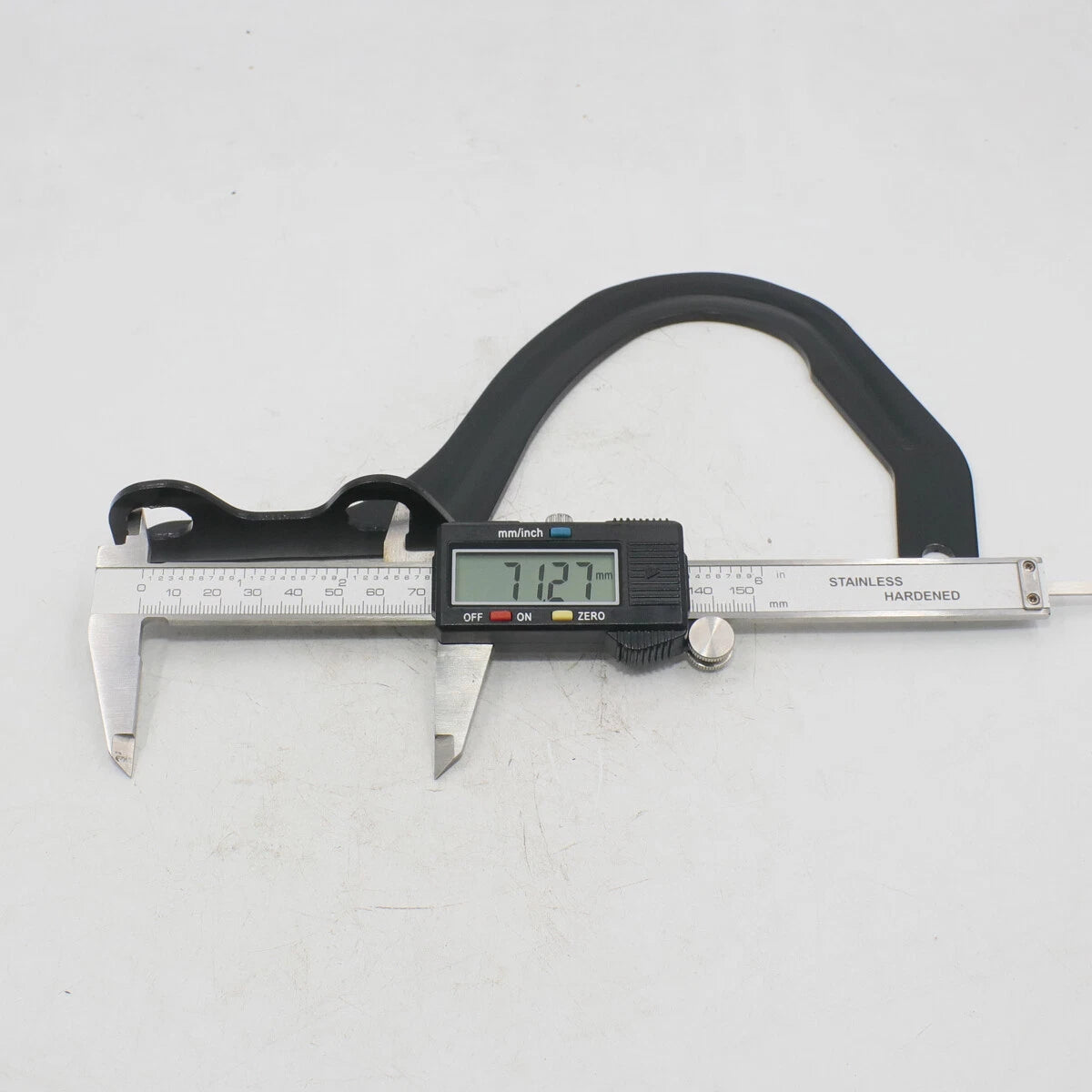 Bonnet Hinge Left for Toyota Hilux 1988-1997