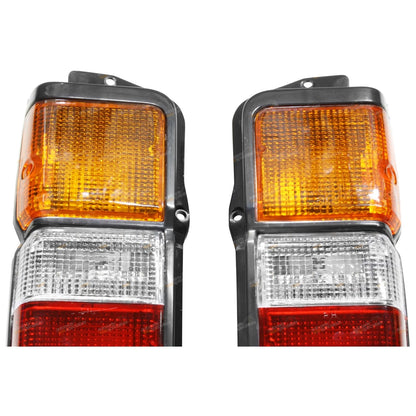 Tail Lights 2 x LH+RH for Toyota Hiace (1983–1989)