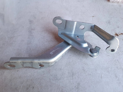 Bonnet Hinge Right Side Front for Toyota HiAce (2005–2019)