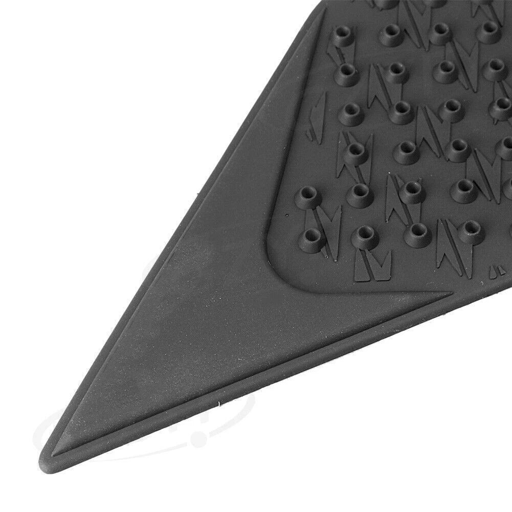 Tank Traction Side Pads for Ducati Diavel (2012-2015) - Gas Knee Grip Protectors