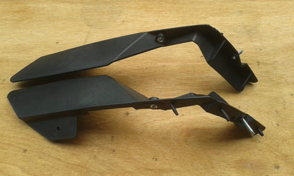 Retaining Bumper Bracket for Chrysler 300, Dodge (2005-2010) - 2 x Support