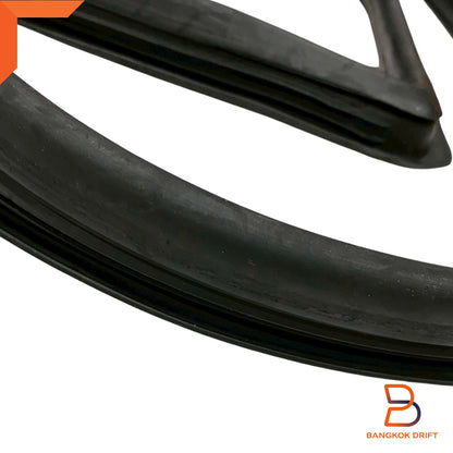 Rear Window Glass Rubber Seal for Toyota Hilux Ute Single Cab (84-88)