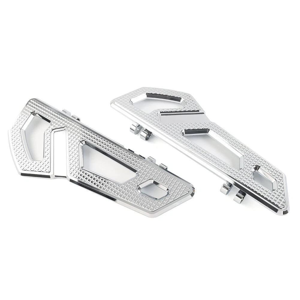 Driver Rider Floorboard Footboard for Harley Softail Touring