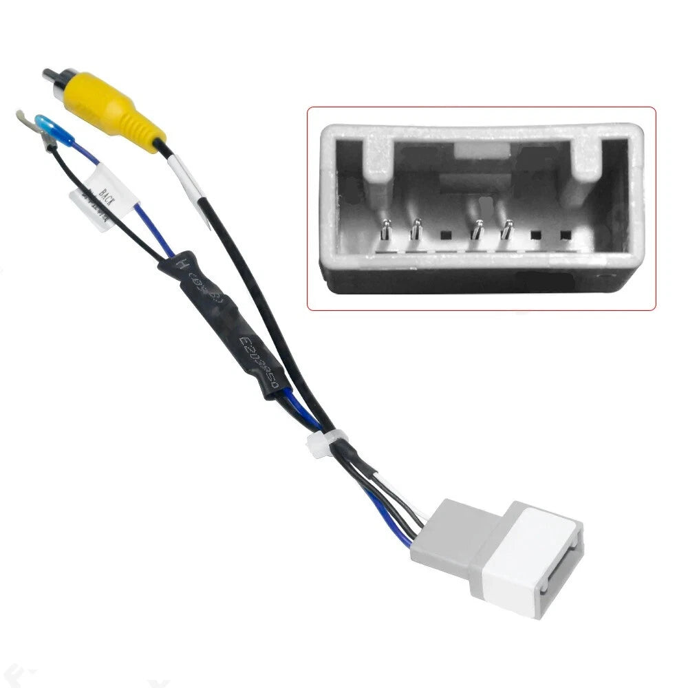 7Pin Reversing Camera Output Video Adapter Cable for Honda CR-V (2017-2023)