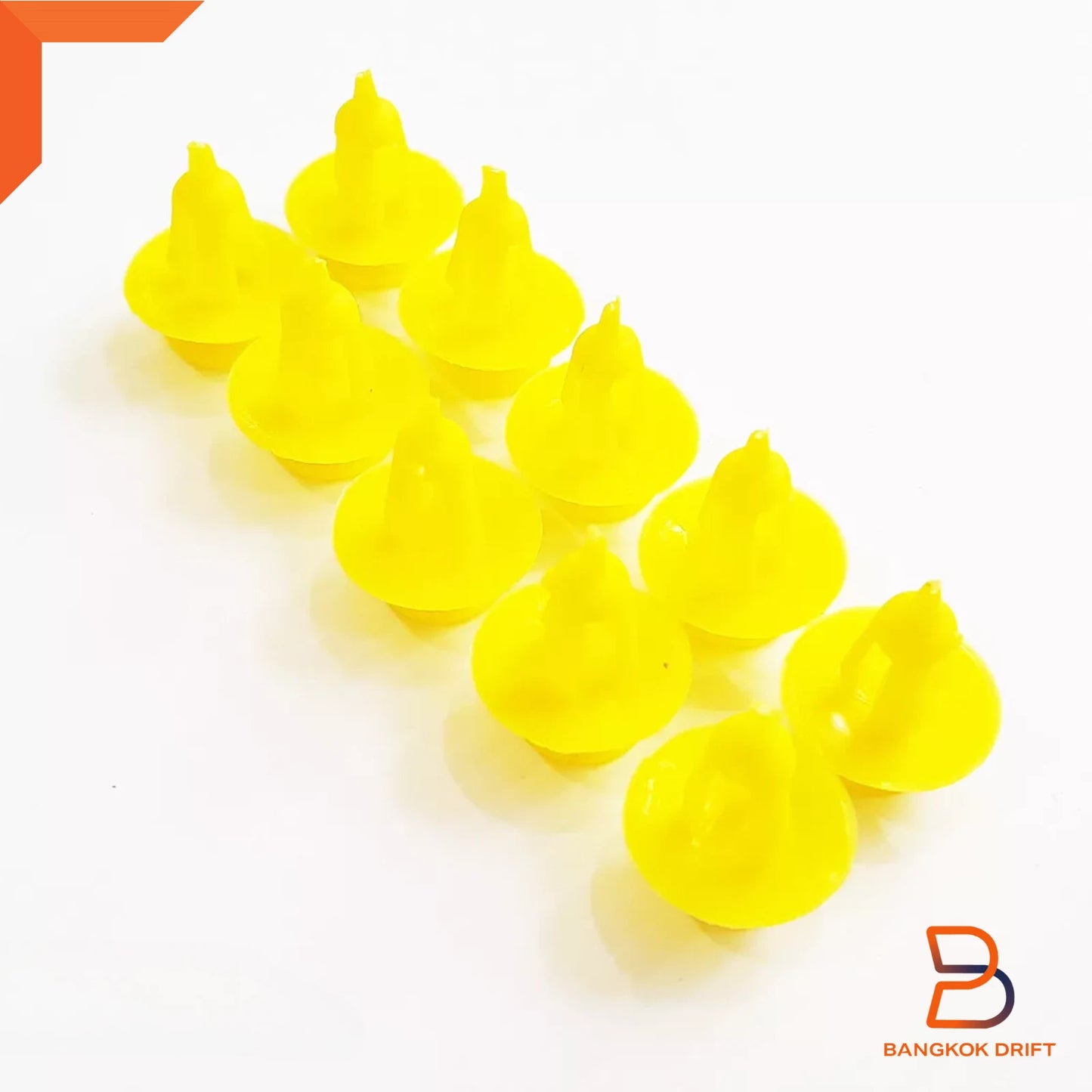 100 pcs Door Panel Clips for Toyota Hilux Pickup (1988-1996)