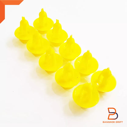 100 pcs Door Panel Clips for Toyota Hilux Pickup (1988-1996)
