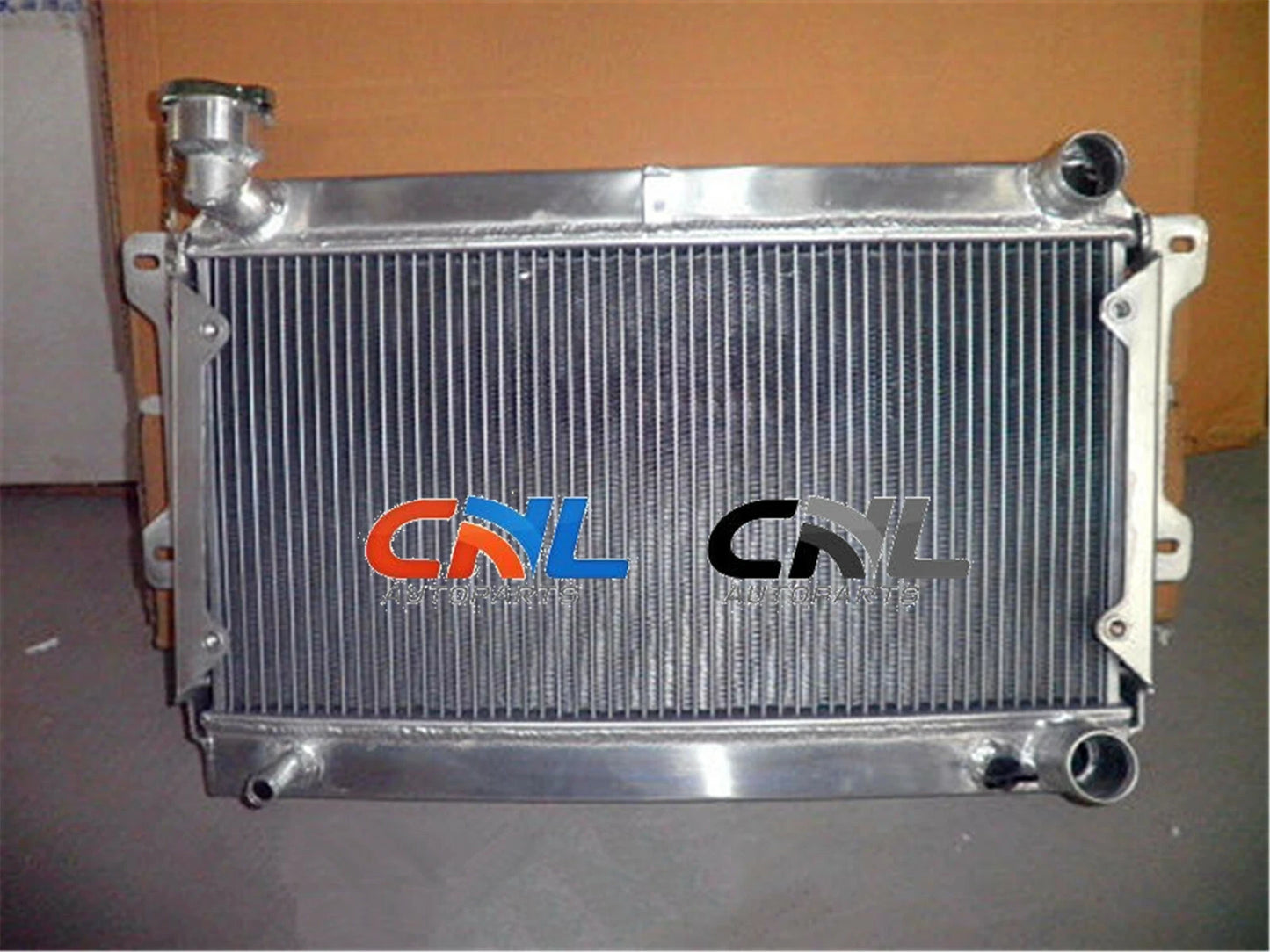 3 Core Aluminum Radiator for Mazda R100/Familia 1000-1300 (1970-1978)