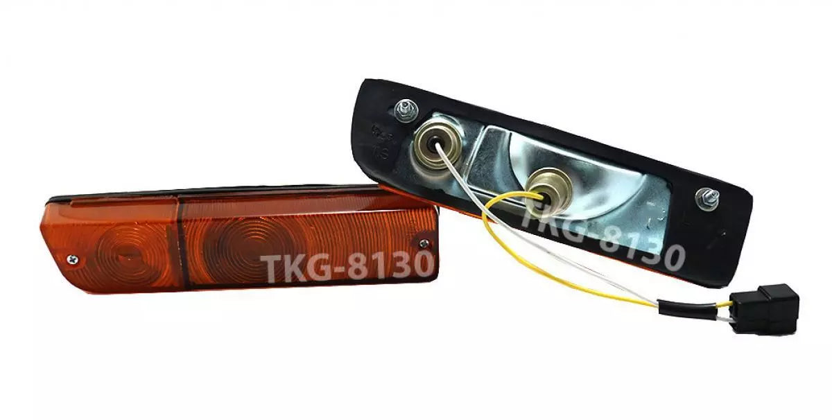 Orange Front Turn Signal Light for Datsun 1200 B110 B210 (1970-1972)
