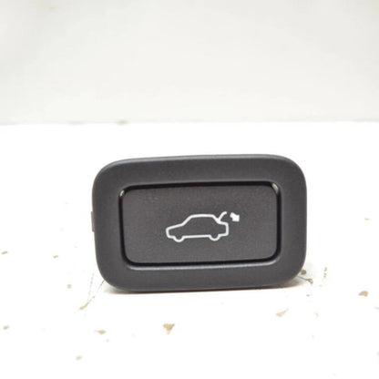Rear Tailgate Release Switch LR025424 for Range Rover Evoque (2012-2019)