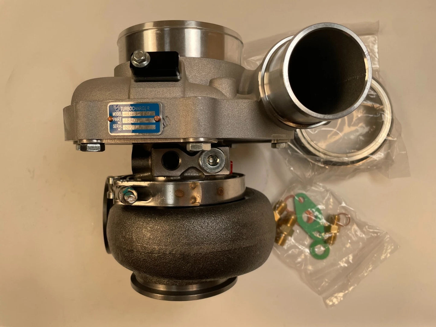 2 x V-Band .83 A/R Turbocharger for GT35 GTX35R G35-900 ( Specified)