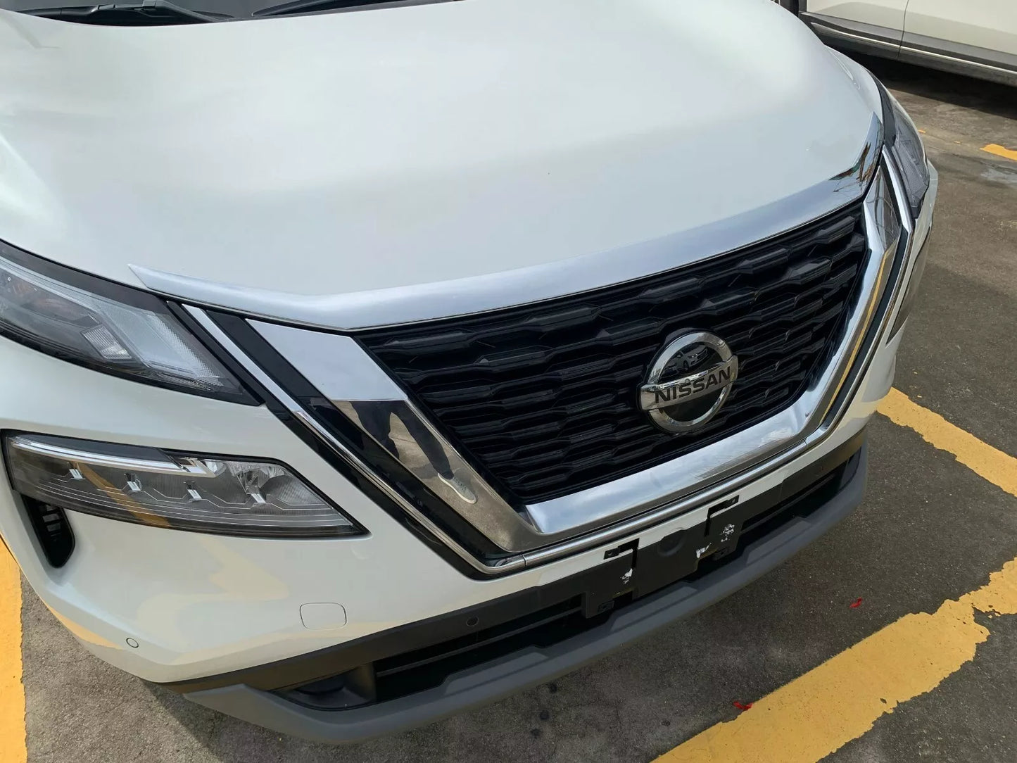Chrome Engine Cover Trim for Nissan Rogue (2021-2023)