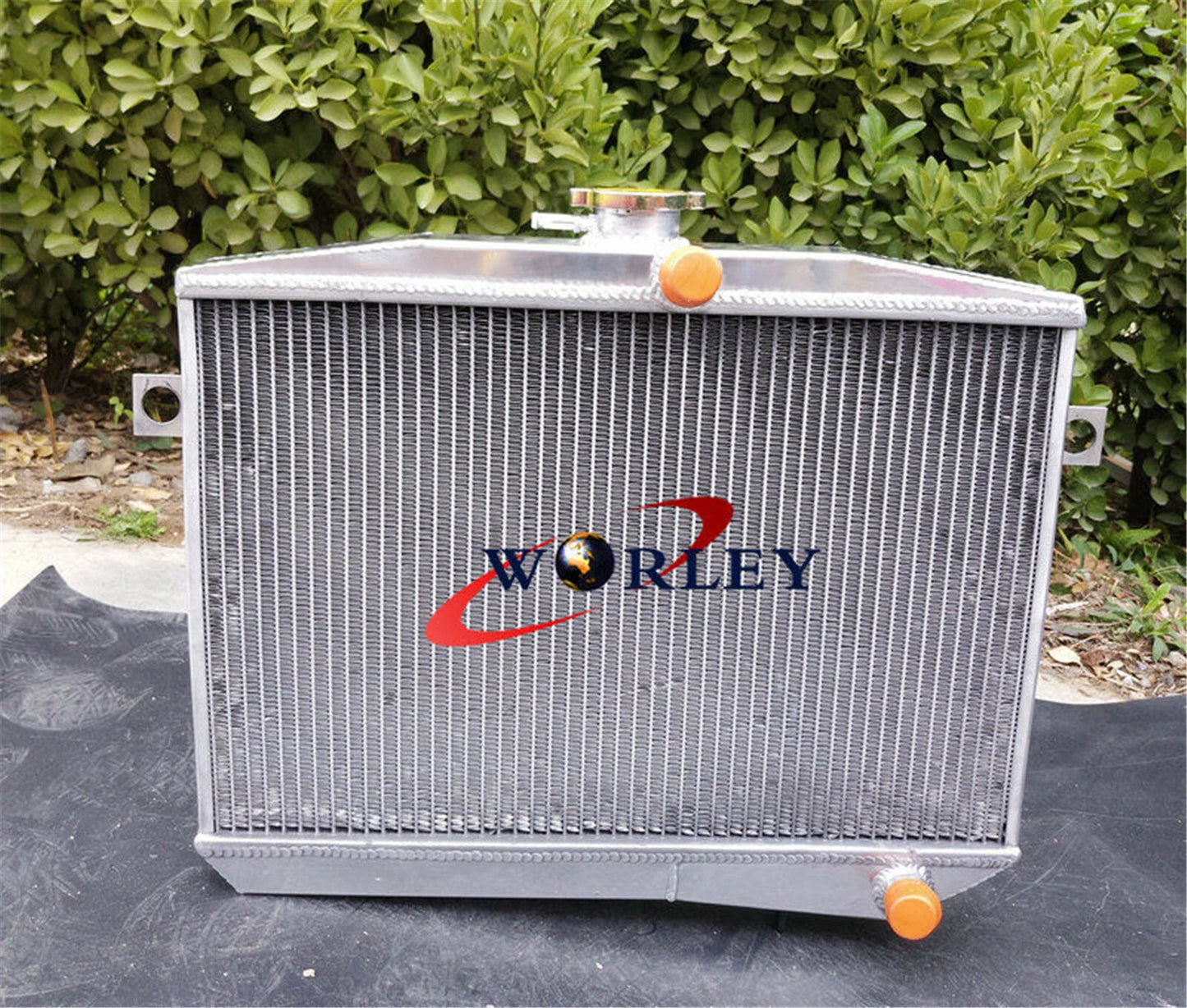 3ROW Aluminum Radiator for Volvo Amazon P1800 B18 B20 (1959-1970)