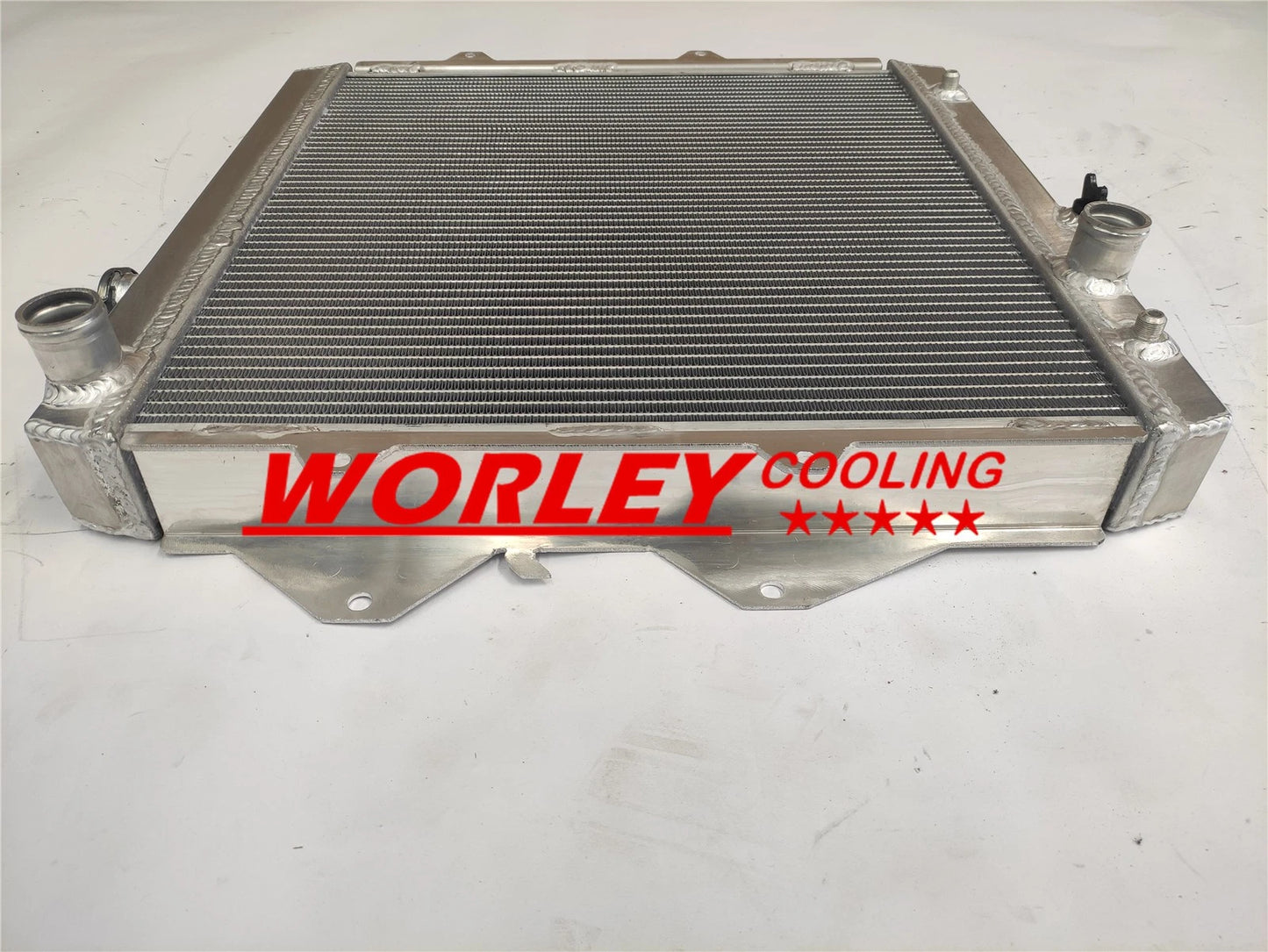 Aluminum Radiator for Hilux LN147/LN167 Diesel 3.0L (1997-2005)