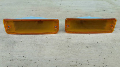 Bumper Light Indicator 2 x For Toyota Hilux Pickup (1989-1997)