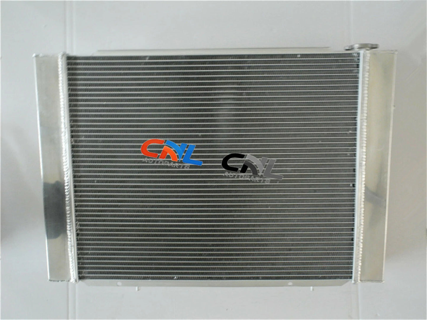3 Core Aluminum Radiator for Holden Commodore VB VC VH VK V8 (1978-1986)