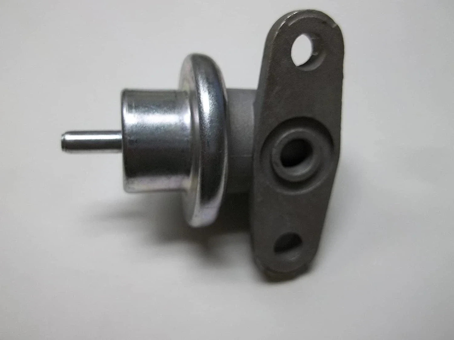 Fuel Pressure Regulator for MerCruiser 350 377 5.0 5.7 6.2 7.4 454 4.3