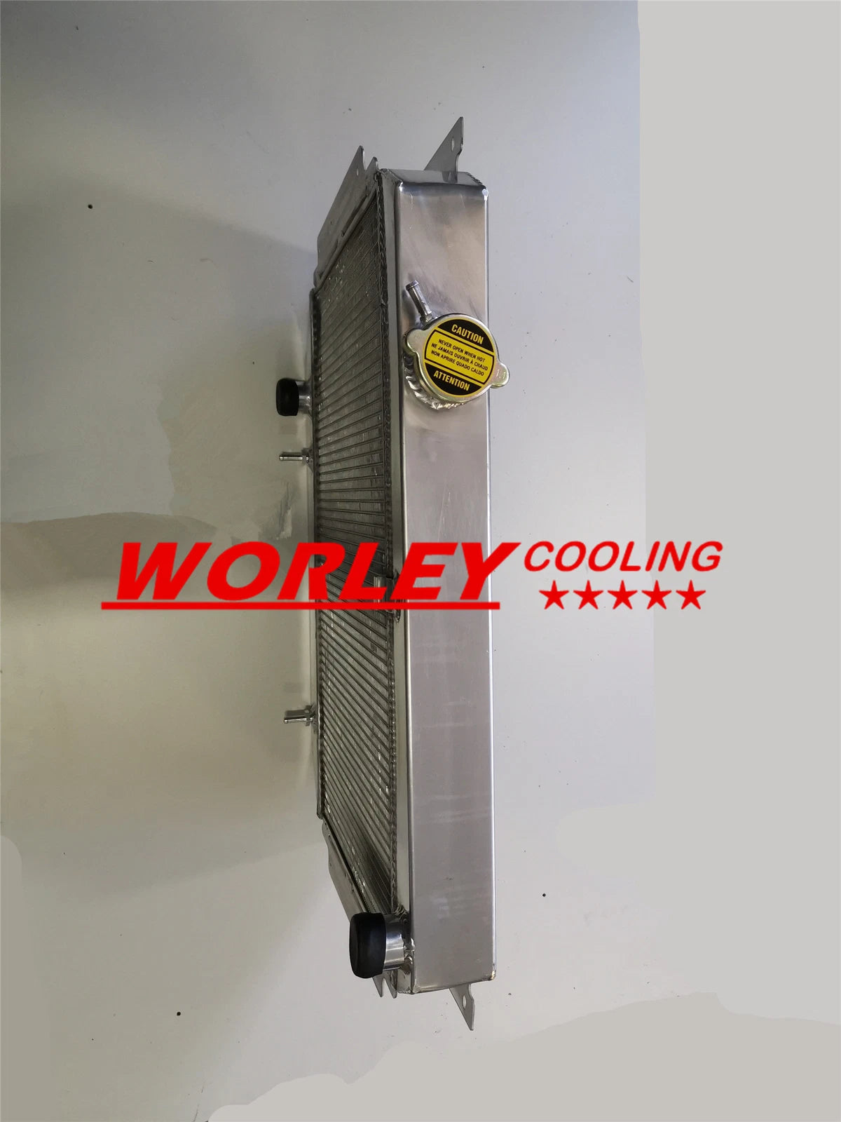 3 Row Aluminum Radiator + Shroud for Holden HQ HJ HX HZ Kingswood V8 (71-80)