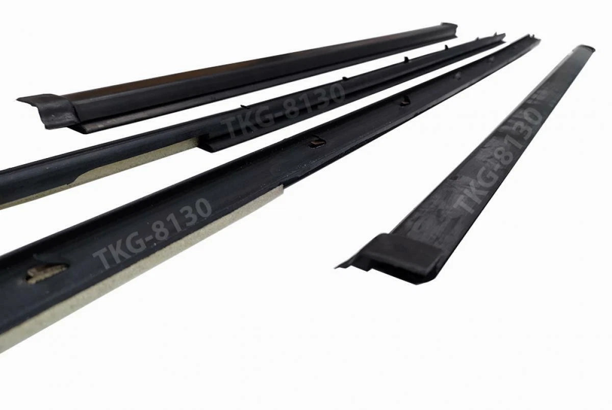 2 x Front Door Belt Weather Strips for Isuzu TFR (1989-1994)