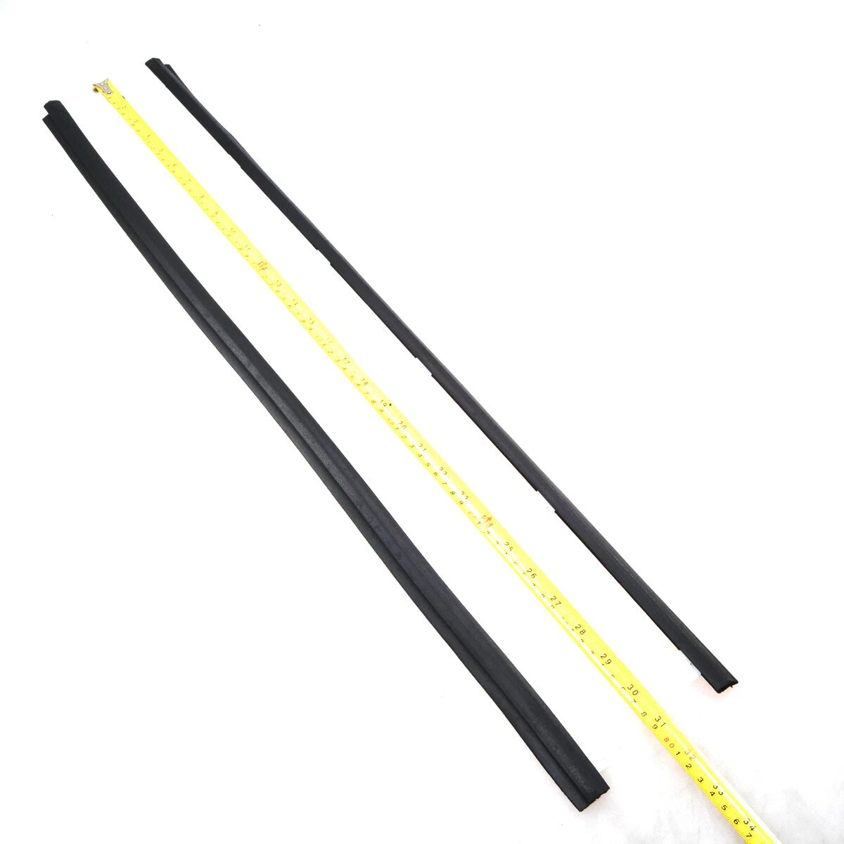 Rear Door Glass Weatherstrip for Toyota Land Cruiser FZJ76 GRJ79 VDJ76