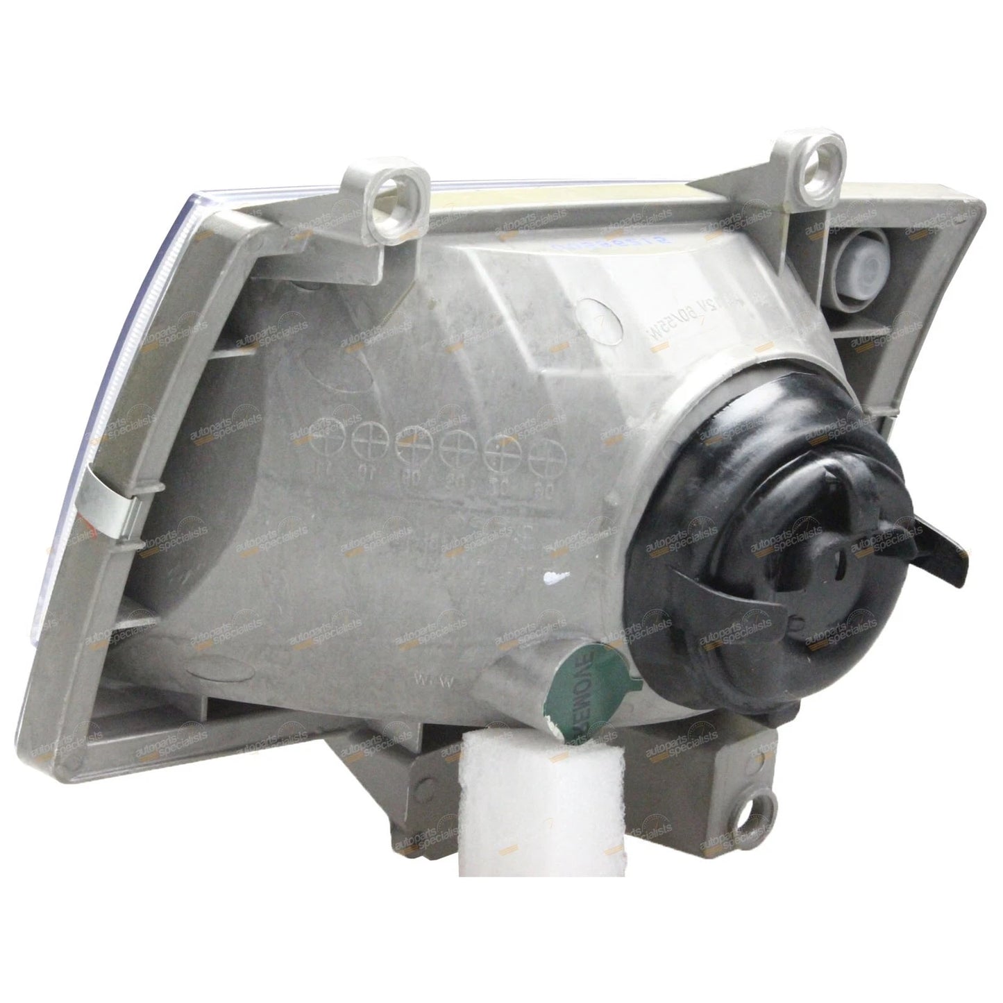 RH Headlight for Mazda Bravo UN Series B2500 B2600 (2002-2006)