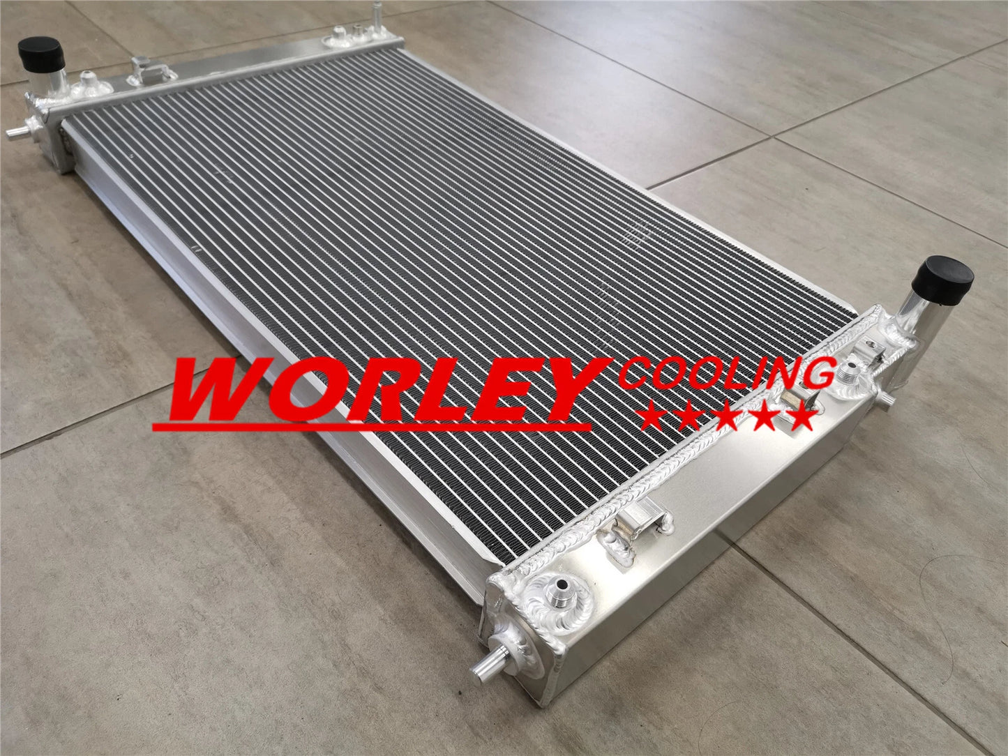 44mm Aluminum Radiator for Holden VT VX HSV Commodore V8 GEN3 LS1 (1997-2002)
