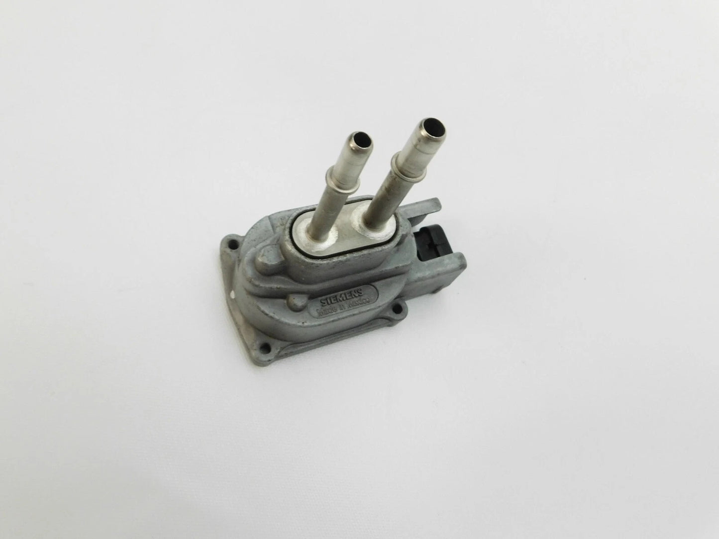 Flex Fuel Composition Sensor for Escalade Tahoe Yukon (2000–2005)