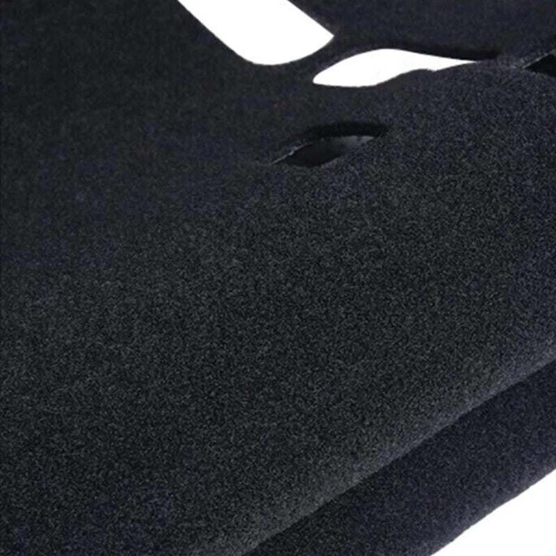 DashMat / Dashboard Sun Cover Pad for Nissan Murano (2009–2014)